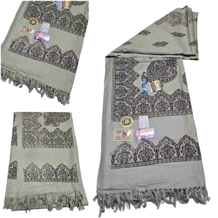 #11 Beautiful Quality Kashmiri Embroidered Shawl Parna Chadar 80x 42 (1)