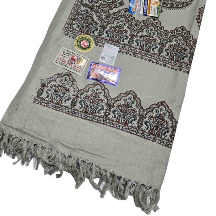 #11 Beautiful Quality Kashmiri Embroidered Shawl Parna Chadar 80x 42 (4)