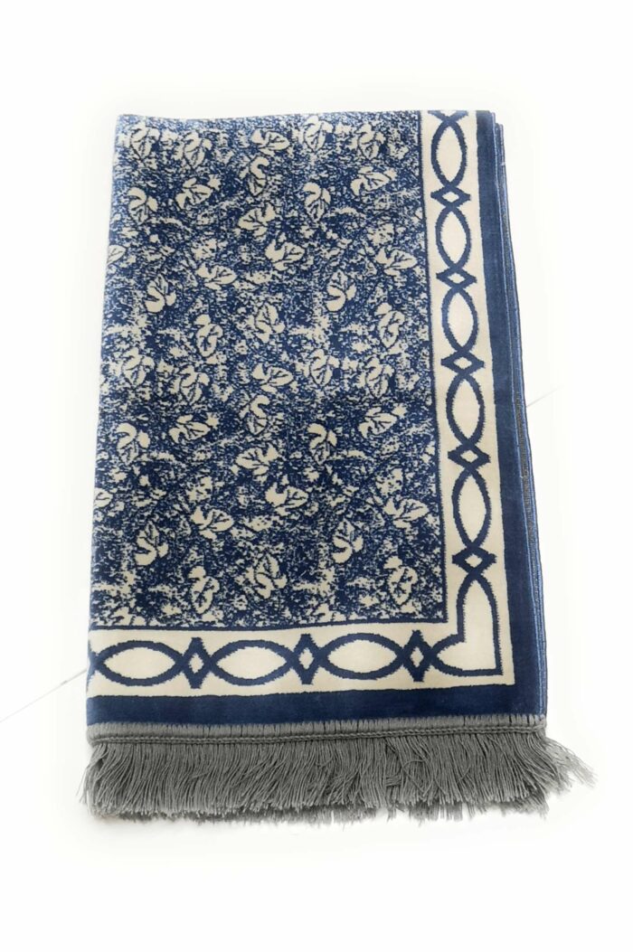 High Quality Light Blue Islamic Prayer Mat 860g