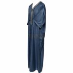 Men Moroccan Short Sleeves Thobes Jubba Kandora Blue/White. High quality luxury Men’s Moroccan thobe. Extremely beautiful quality with a lovely soft feel and texture. Brand new, with original plastic wrap included. We are known to many for our extensive Moroccan clothing collection. Beautiful material.