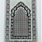 Off-White/Maroon Floral Pattern Prayer Mat Musallah Janamaz