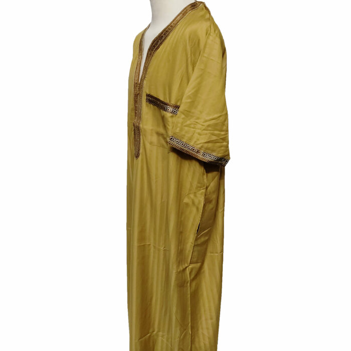 Moroccan Rich Cotton 3-Quarter Sleeve Gold Thobe