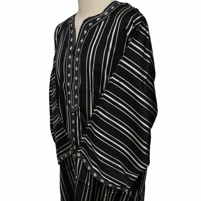 M3qsblkwht 25c Men Moroccan Black White Stripes 3 Quarter Sleeves Thobe Jubba Kandora (92)